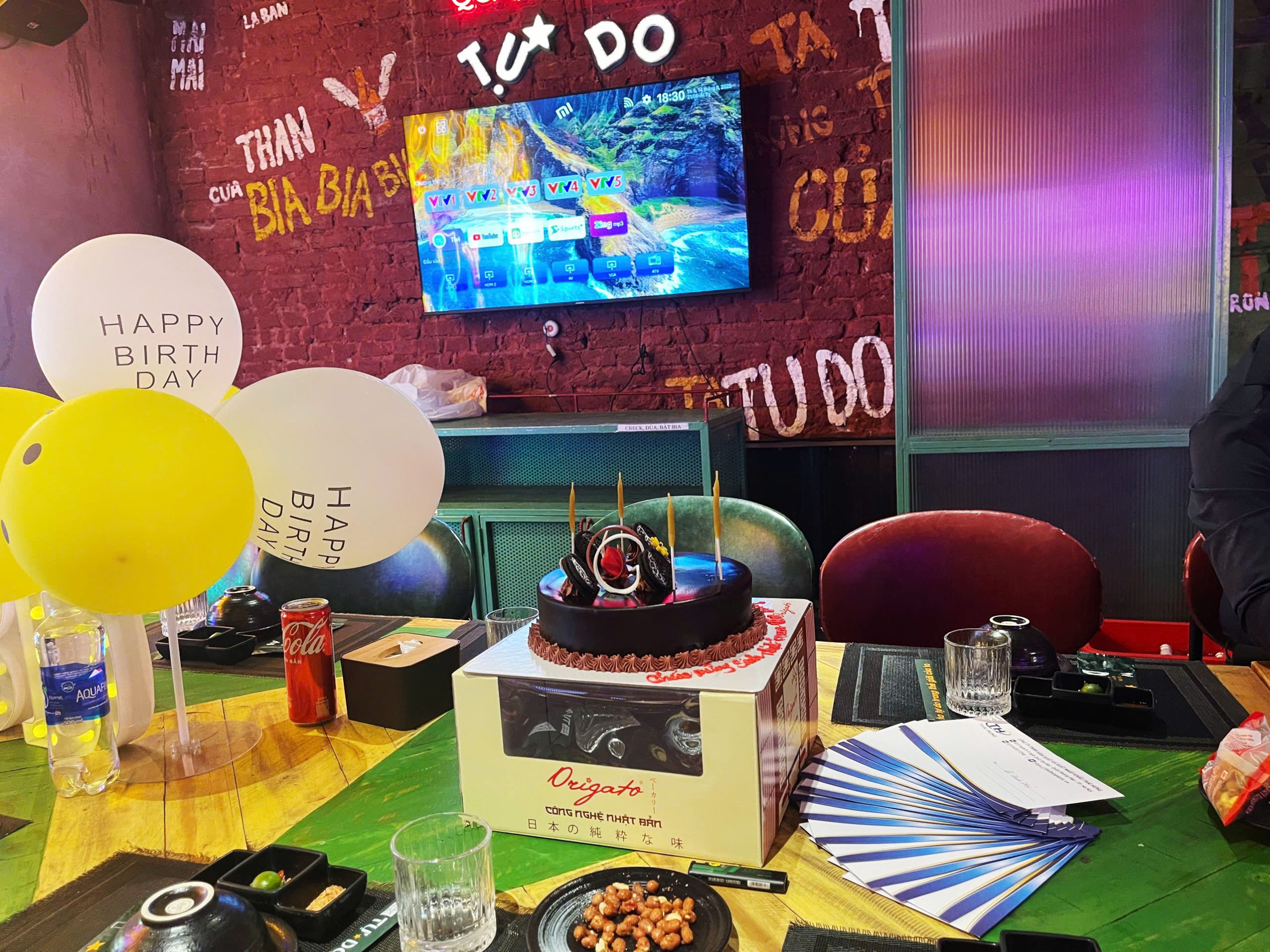Chia Sẻ Niềm Vui Chung