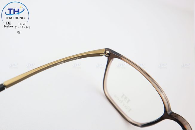 Forbes FK043