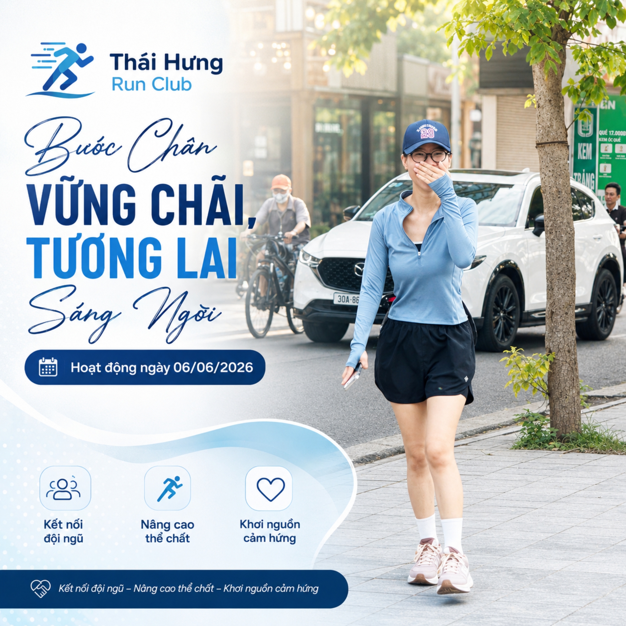 hành viên Thái Hưng Run Club đi bộ và rèn luyện sức khỏe ngoài trời