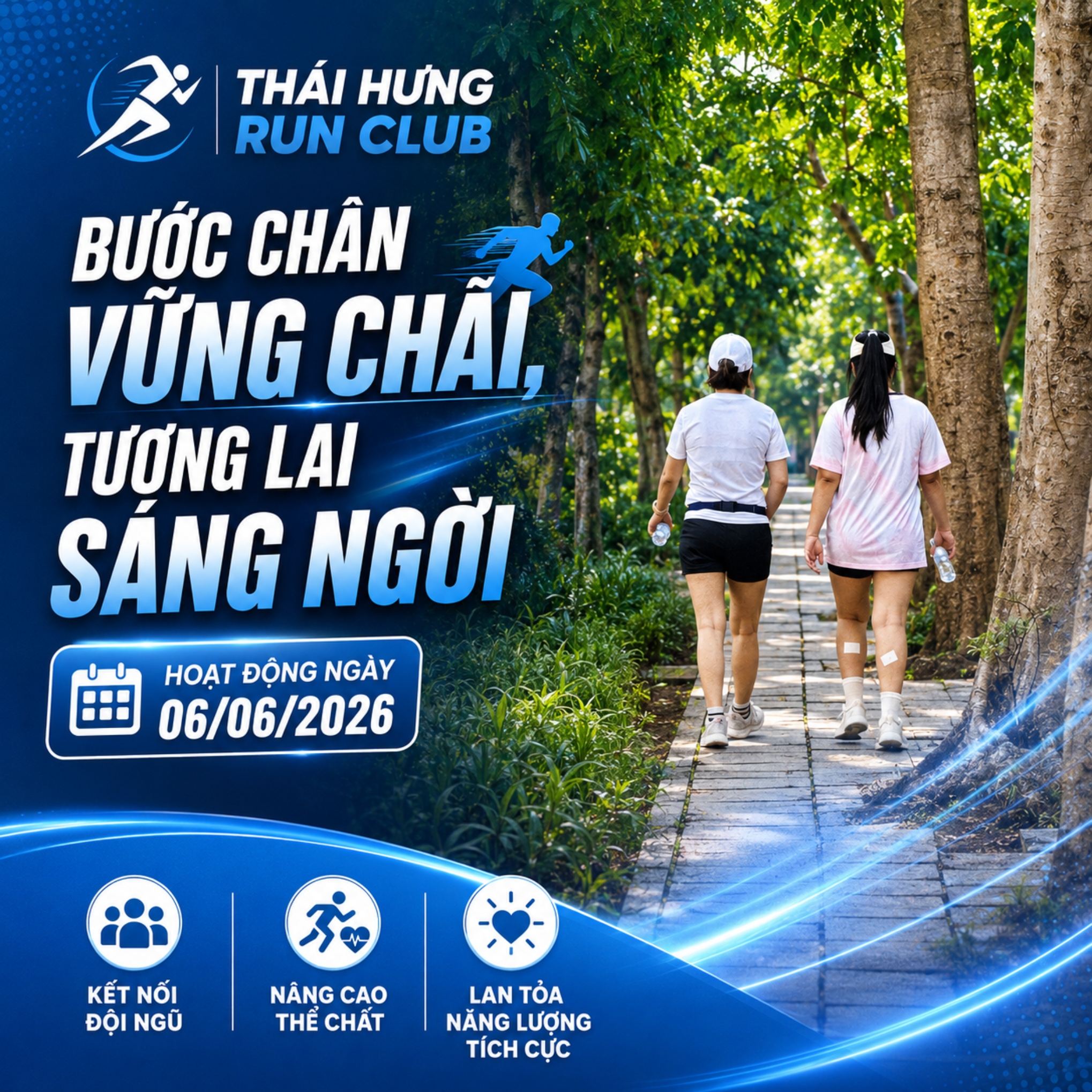 hành viên Thái Hưng Run Club đi bộ và rèn luyện sức khỏe ngoài trời