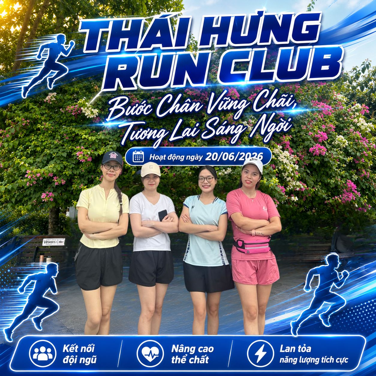 Hình ảnh tập thể bên hồ