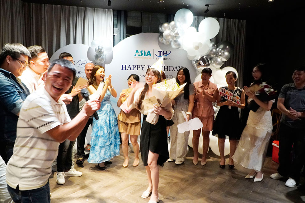 Happy Birthday Asia & Thái Hưng