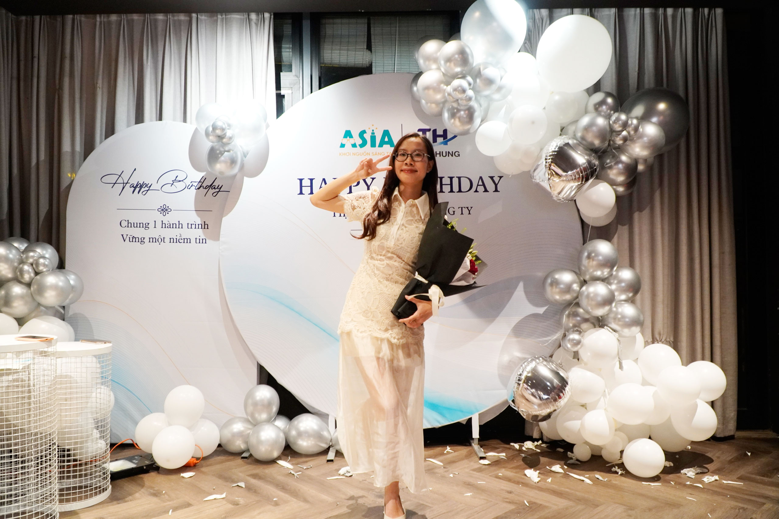 Happy Birthday Asia & Thái Hưng