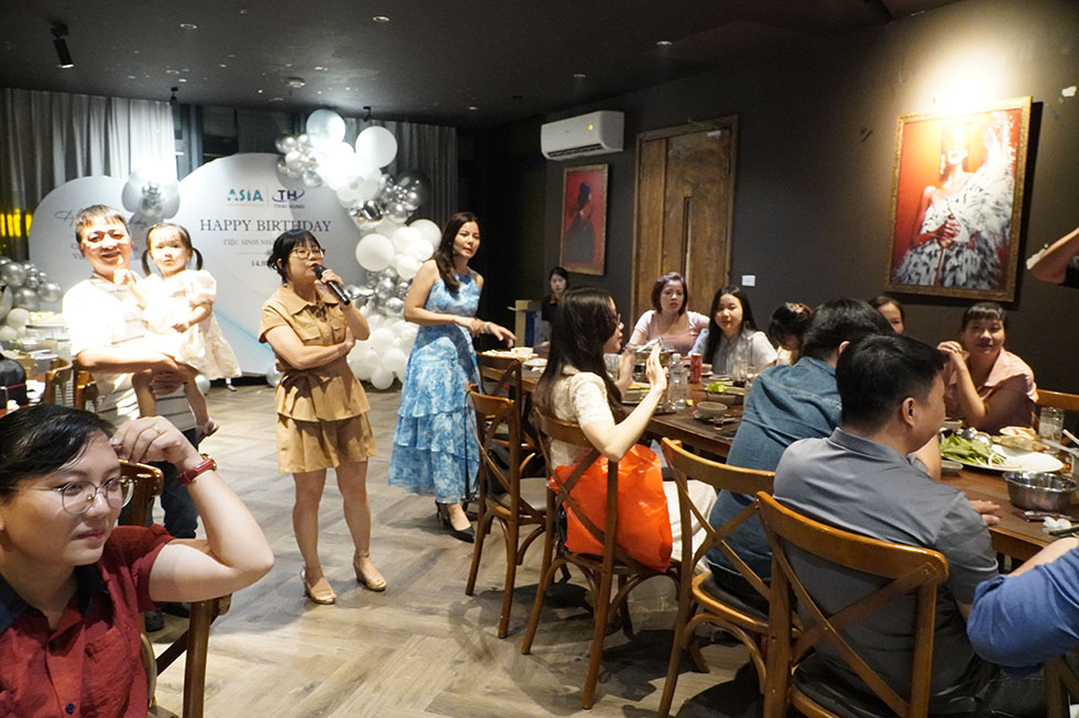 Karaoke: Khi những “ca sĩ giấu mặt” bắt đầu xuất hiện